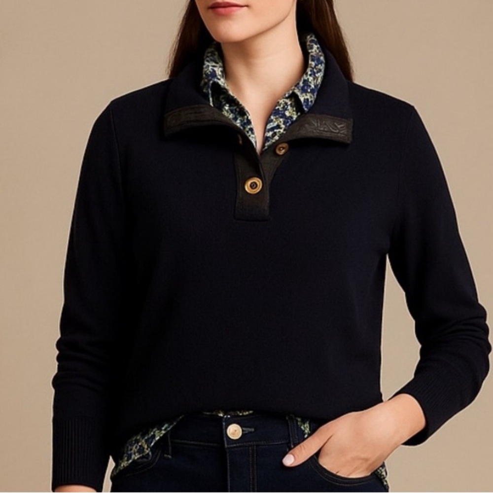 Lauren, Ralph Lauren Black 1/4 gold tone button collared pullover. Size Med GUC - Picture 7 of 8